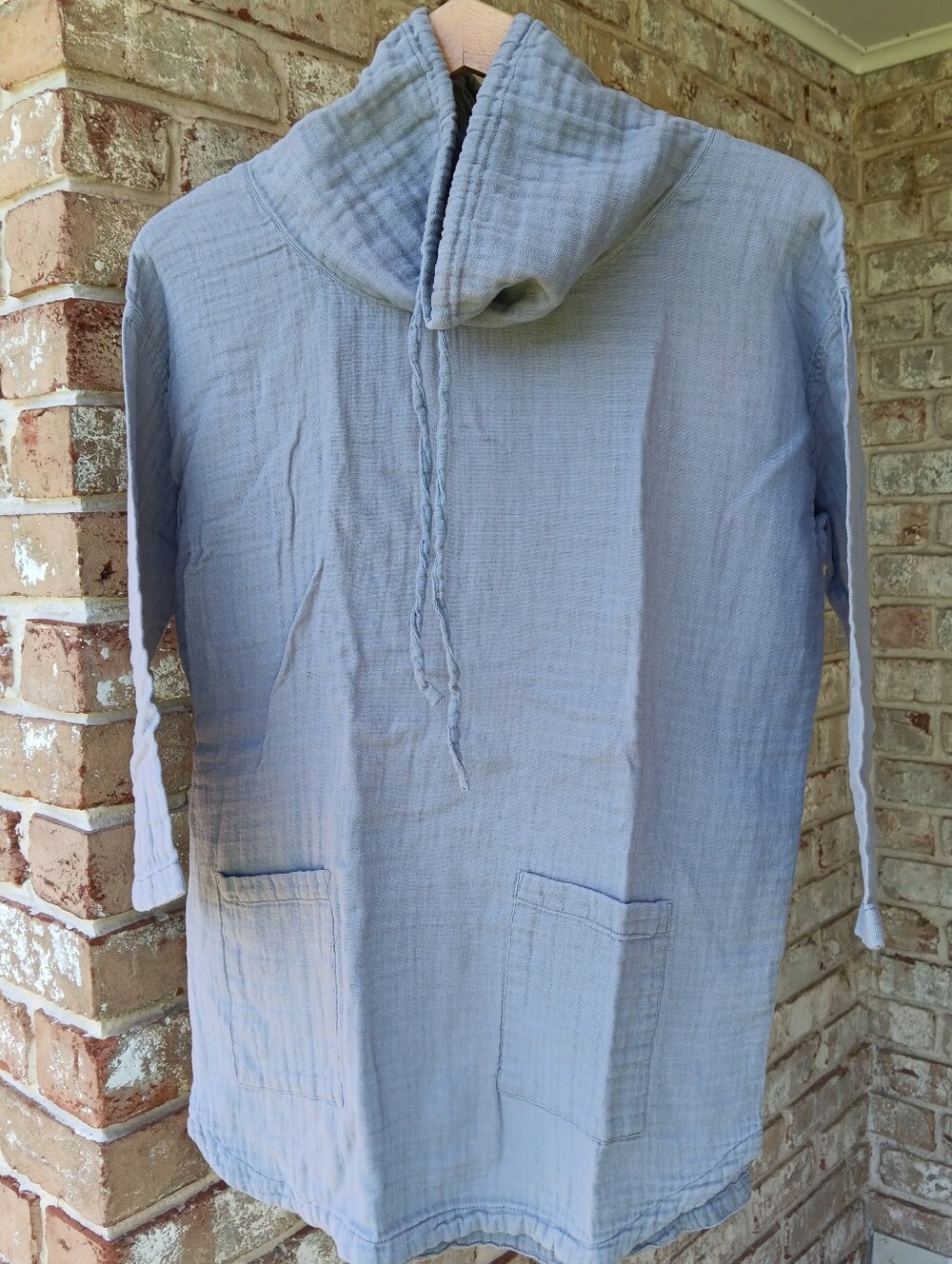 Cotton Gauze Pullover with Patch Pockets